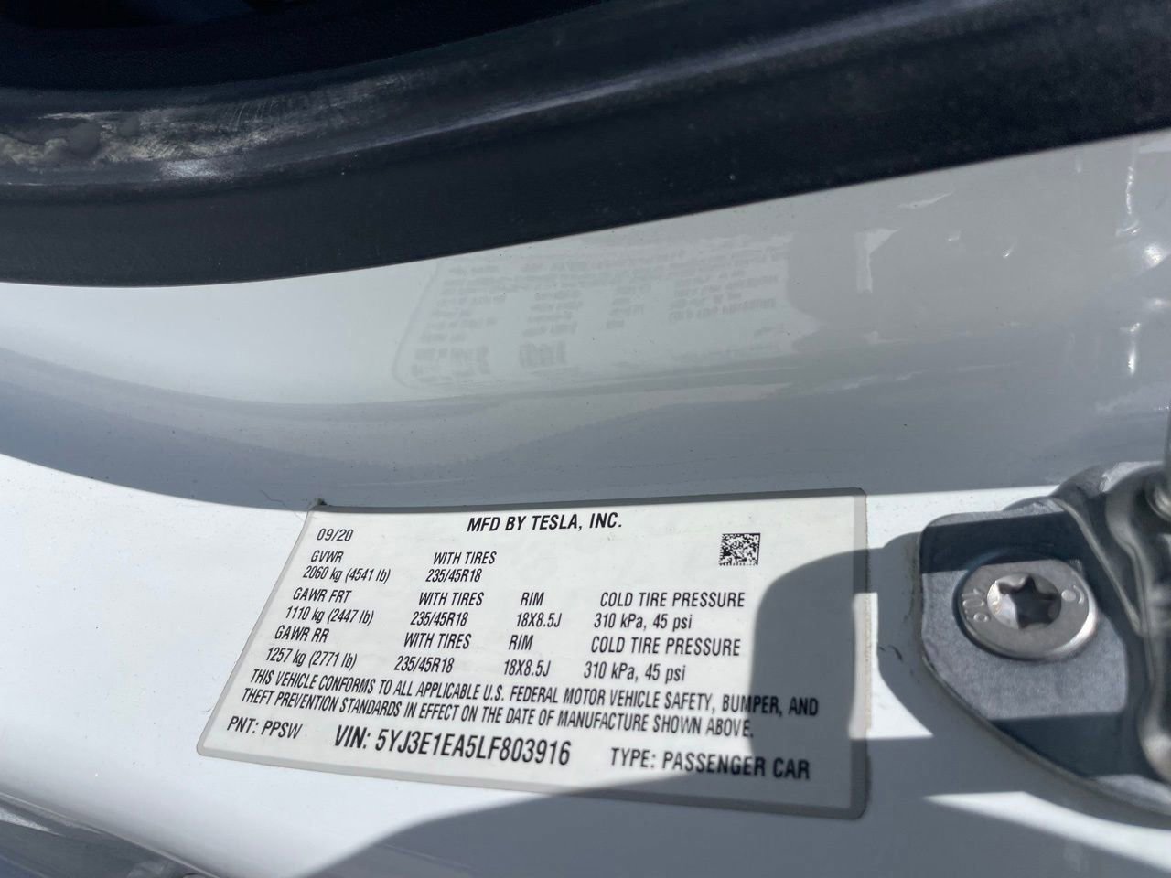 Used 2020 Tesla Model 3 Standard Range Plus RWD image 11