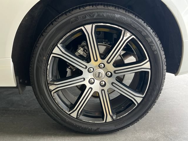 Used 2021 Volvo XC60 T5 Inscription w/ Advanced Package AWD/4WD image 10