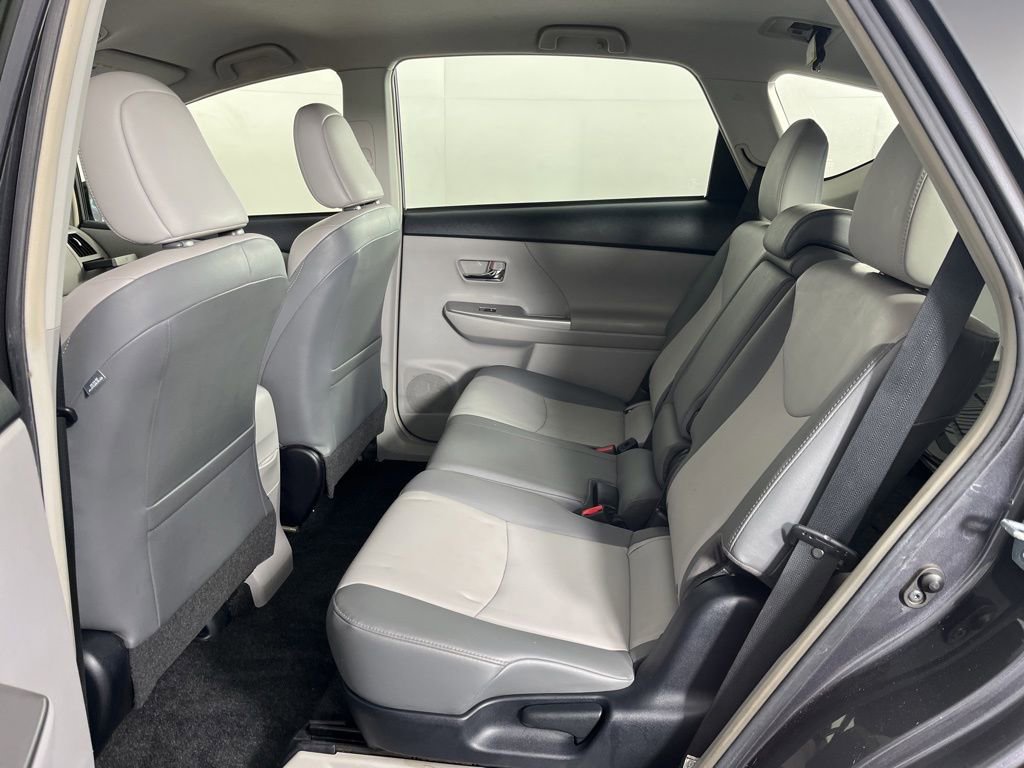 Used 2015 Toyota Prius V Four FWD image 27