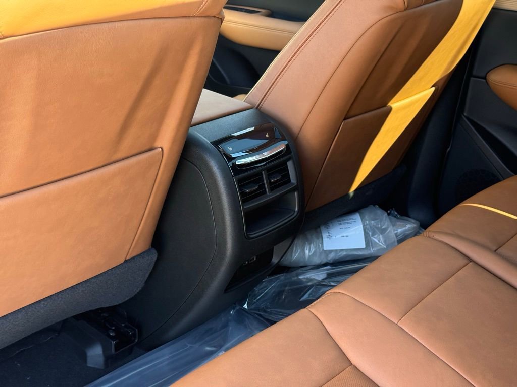 New 2026 Cadillac XT5 Premium Luxury w/ Driver Assist Package FWD image 24