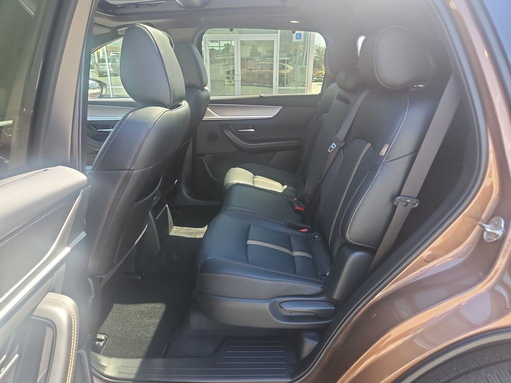 Used 2025 MAZDA CX-70 3.3 Turbo S w/ Premium Package image 27