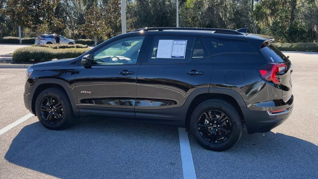 Used 2022 GMC Terrain AT4 w/ Infotainment Package II image 6