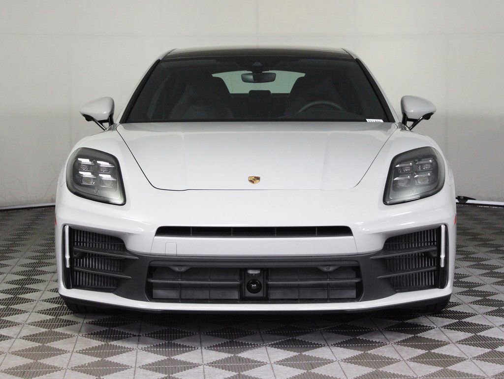 Certified 2025 Porsche Panamera 4 image 10