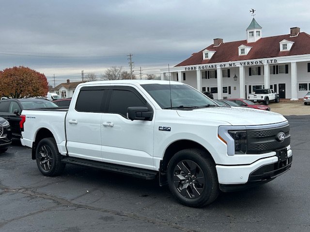 Used 2024 Ford F150 Lightning Flash AWD/4WD image 5
