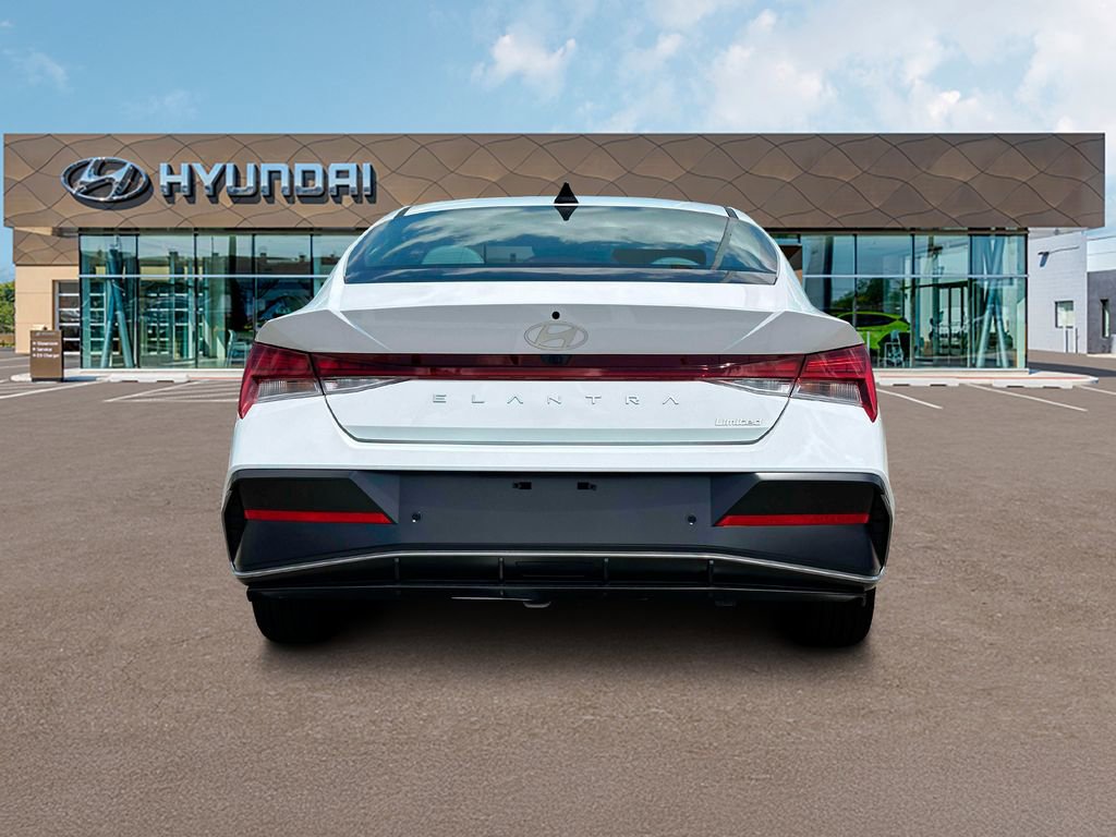 New 2025 Hyundai Elantra Limited FWD image 6