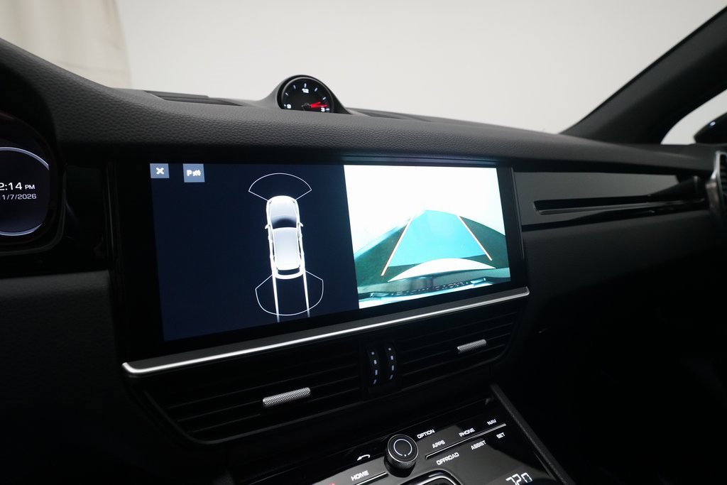 Used 2021 Porsche Cayenne image 22