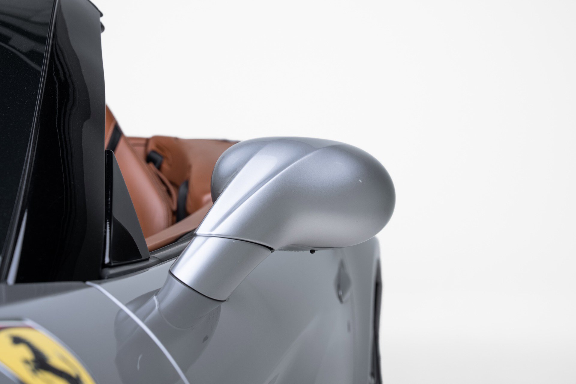 Used 2016 Ferrari California T image 39