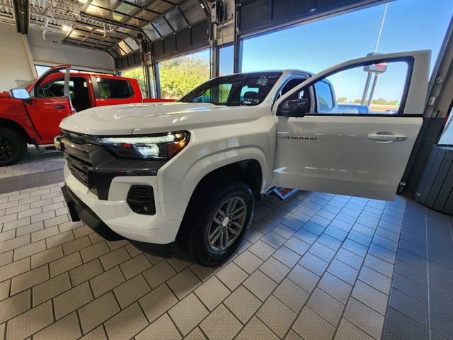 Used 2025 Chevrolet Colorado LT w/ LT Convenience Package RWD video 2