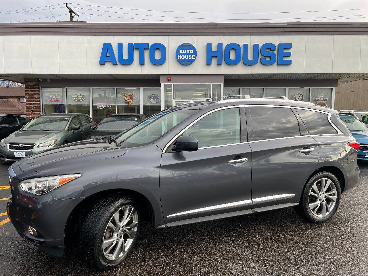 Used 2013 INFINITI JX35 AWD w/ Premium Pkg image 1
