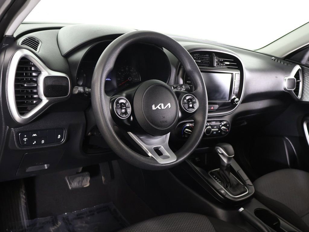 Used 2022 Kia Soul LX w/ Technology Package image 24