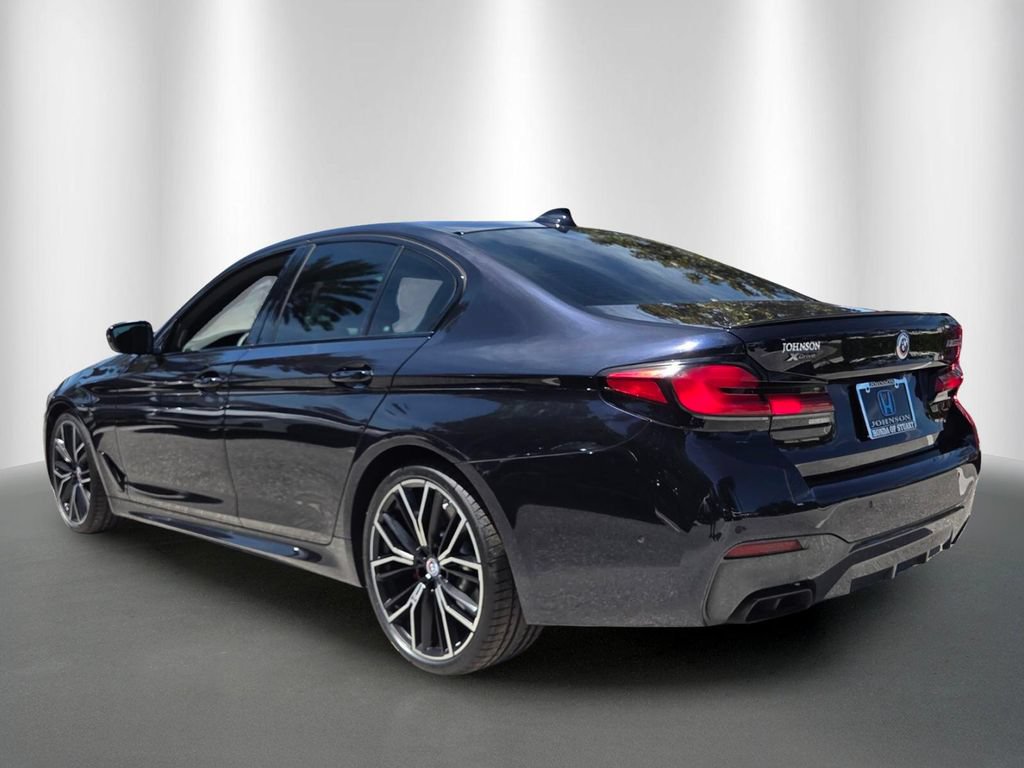 Used 2023 BMW M550i xDrive w/ Executive Package AWD/4WD image 5