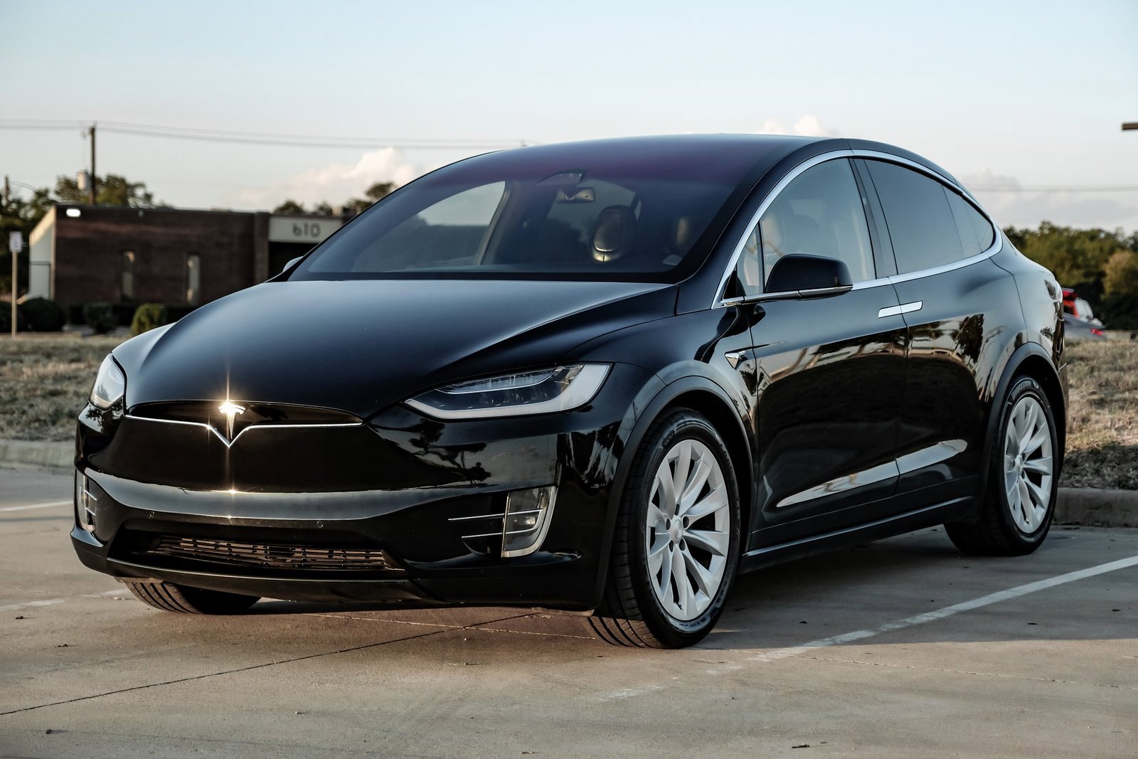 Used 2017 Tesla Model X 75D image 7