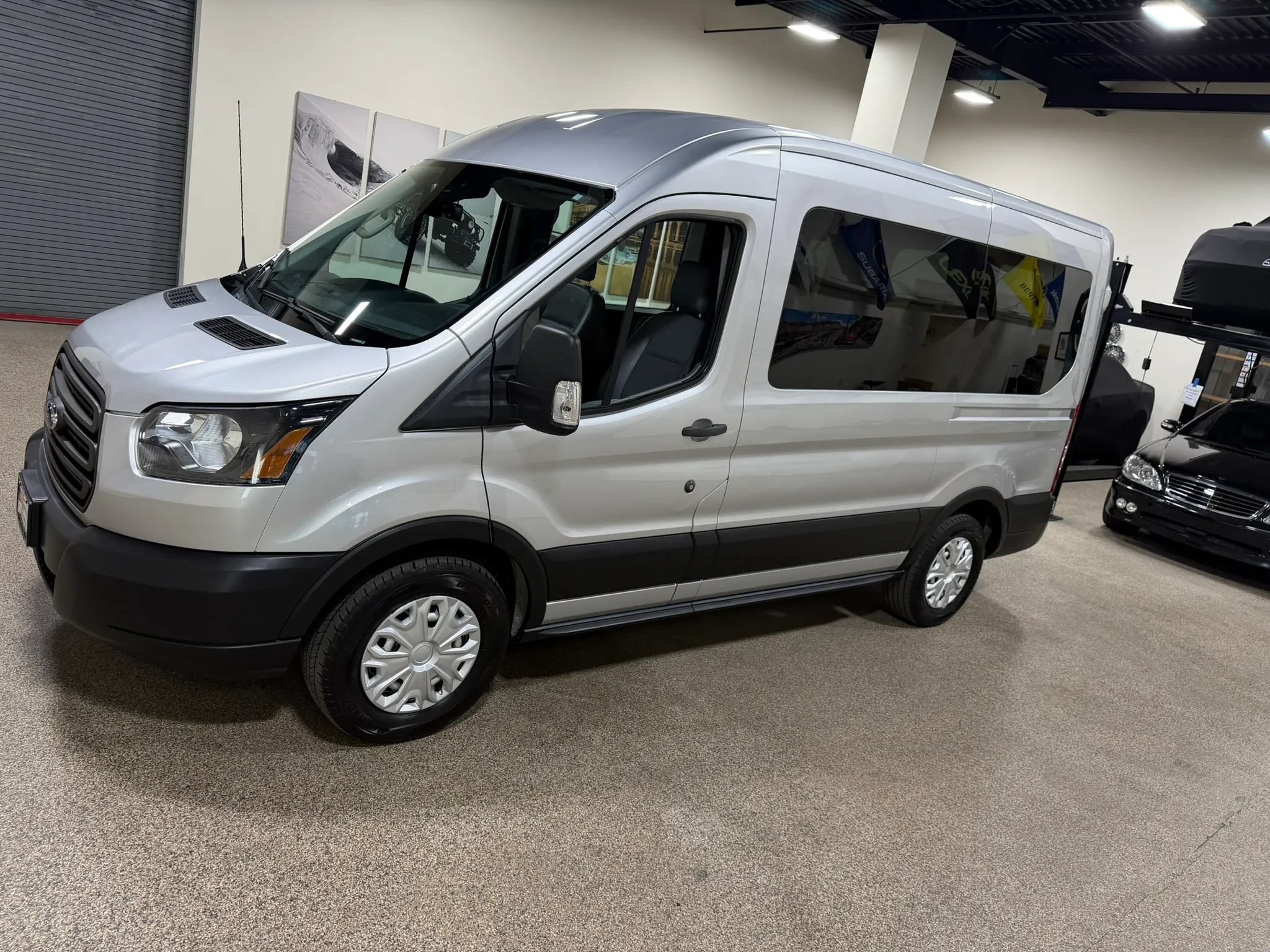 Used 2019 Ford Transit 150 XL RWD image 9