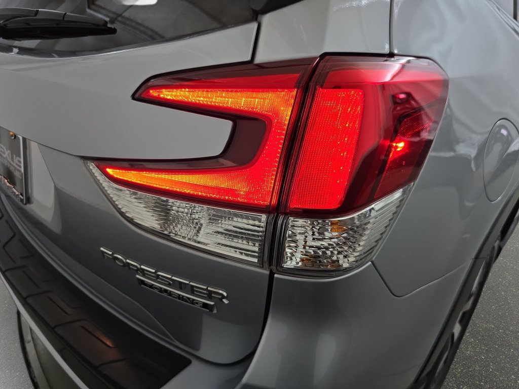Used 2019 Subaru Forester Touring AWD/4WD image 33