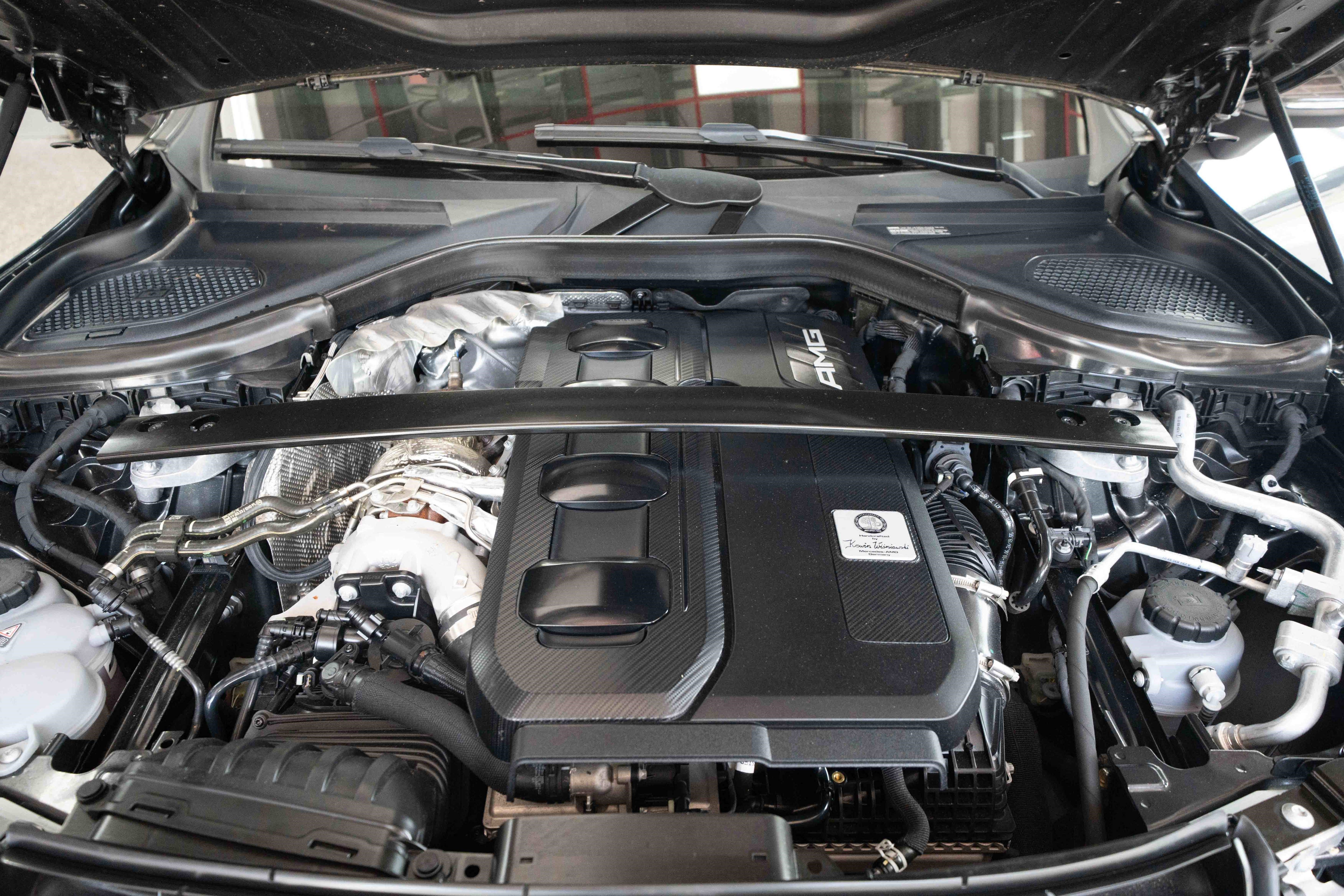 Used 2025 Mercedes-Benz GLC 43 AMG 4MATIC image 32