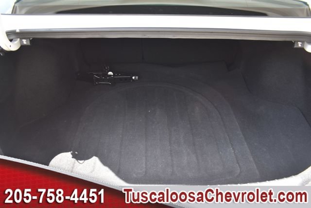 Used 2024 Hyundai Elantra Limited FWD image 11