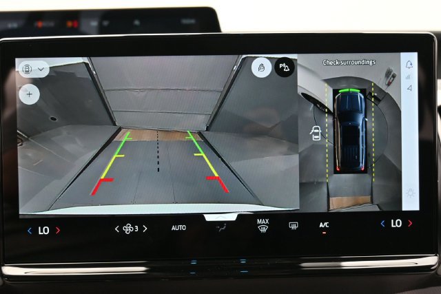New 2027 Ford Expedition Max Active RWD image 26