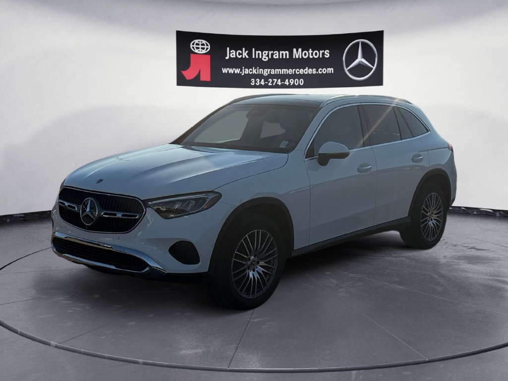Certified 2025 Mercedes-Benz GLC 300 360° Tour