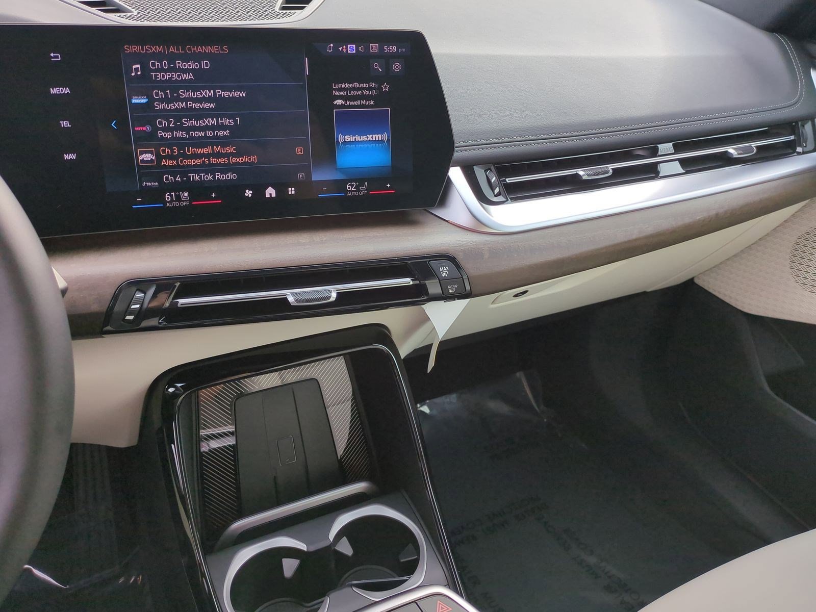 Certified 2026 BMW X1 xDrive28i w/ Technology Package image 36