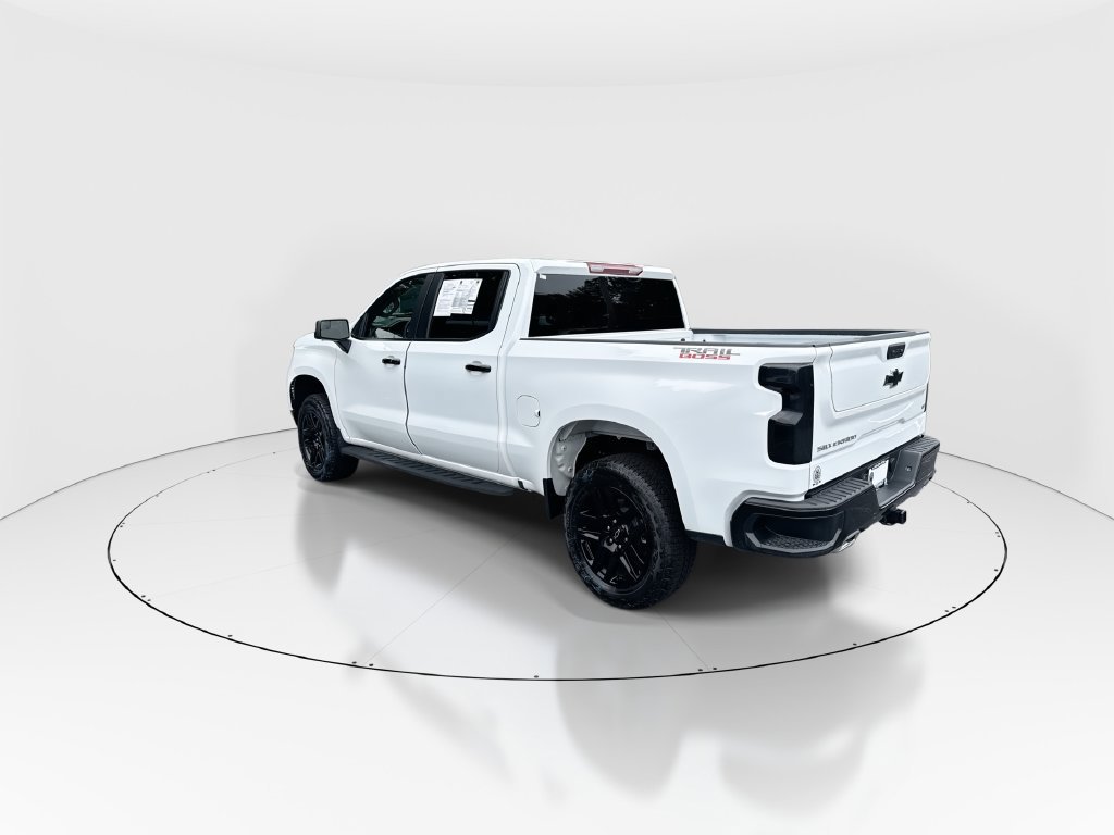 Used 2025 Chevrolet Silverado 1500 LT Trail Boss AWD/4WD image 6