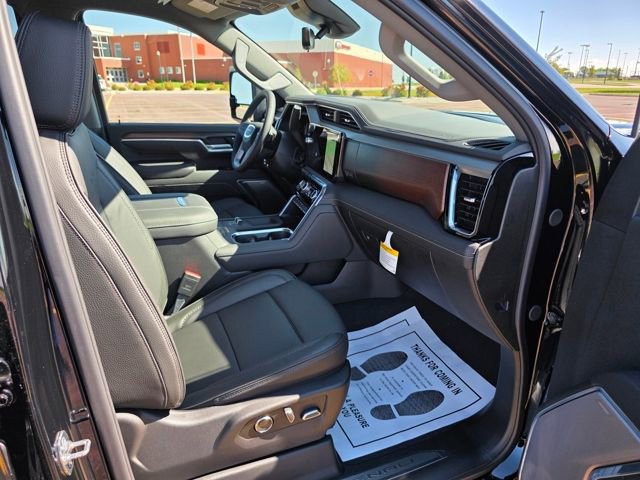 New 2026 GMC Sierra 3500 Denali w/ Technology Package image 28