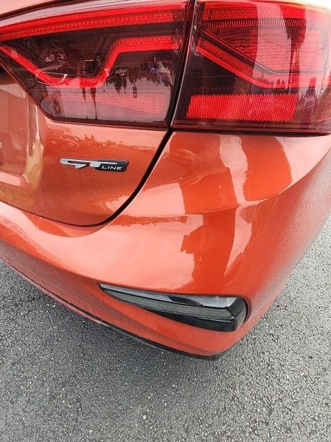 Used 2021 Kia Forte GT-Line w/ GT-Line Premium Package FWD image 9