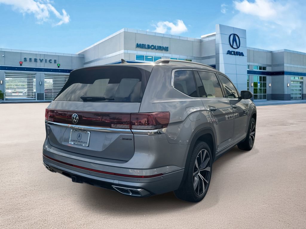 Used 2024 Volkswagen Atlas SEL Premium R-Line image 6