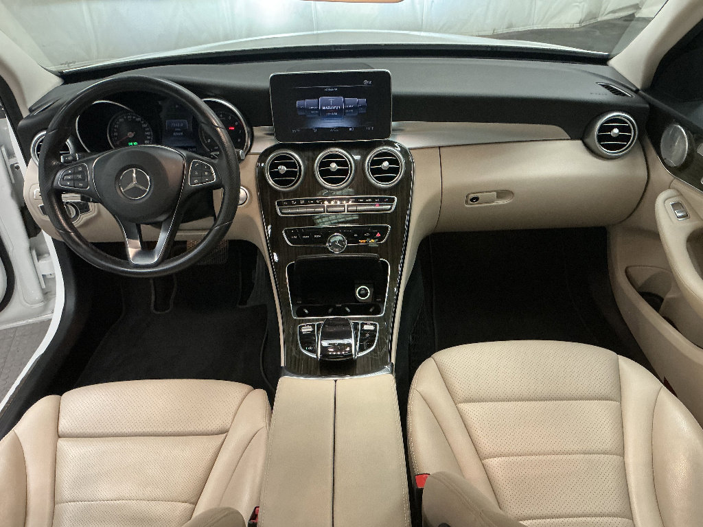 Used 2016 Mercedes-Benz C 300 4MATIC Sedan image 17