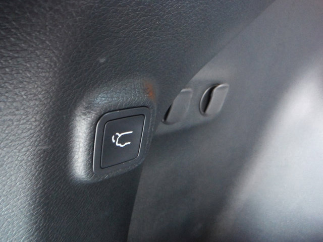 Certified 2022 Jeep Cherokee Limited AWD/4WD image 49