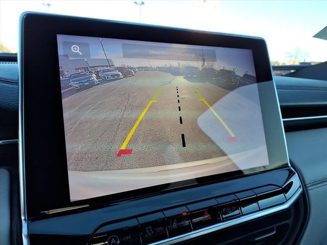 Used 2024 Jeep Compass Limited image 23