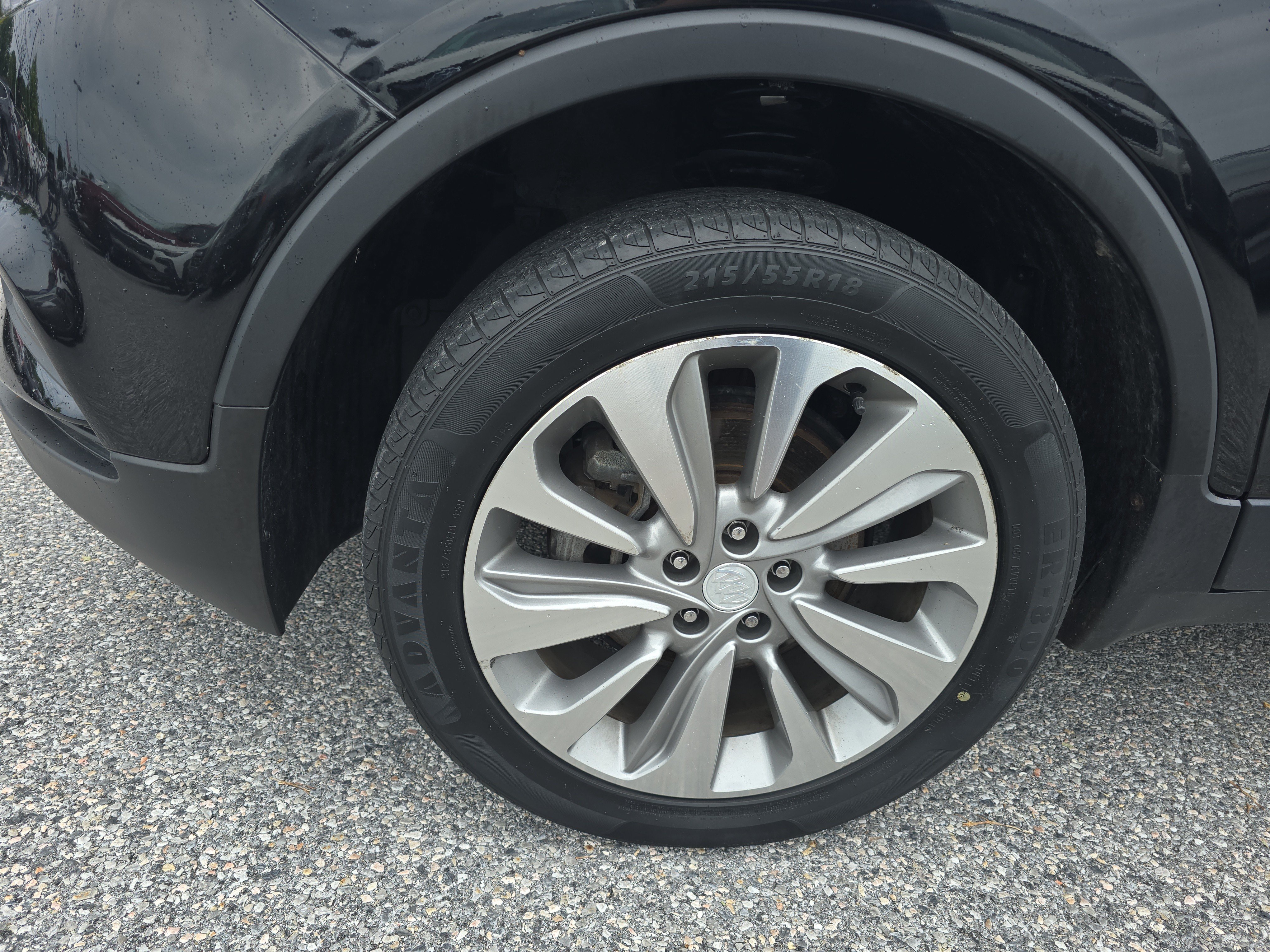 Used 2019 Buick Encore Essence AWD/4WD image 24