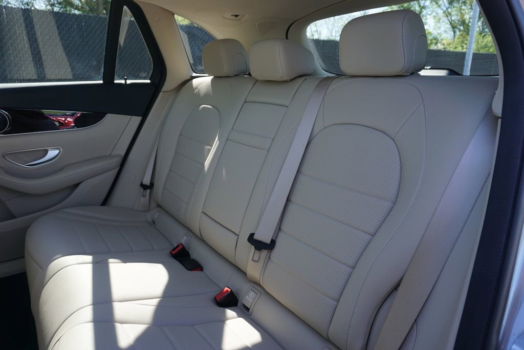 Used 2019 Mercedes-Benz GLC 300 image 40