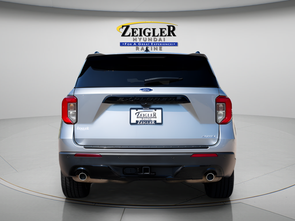 Used 2024 Ford Explorer ST-Line w/ Class IV Trailer Tow Package AWD/4WD image 6
