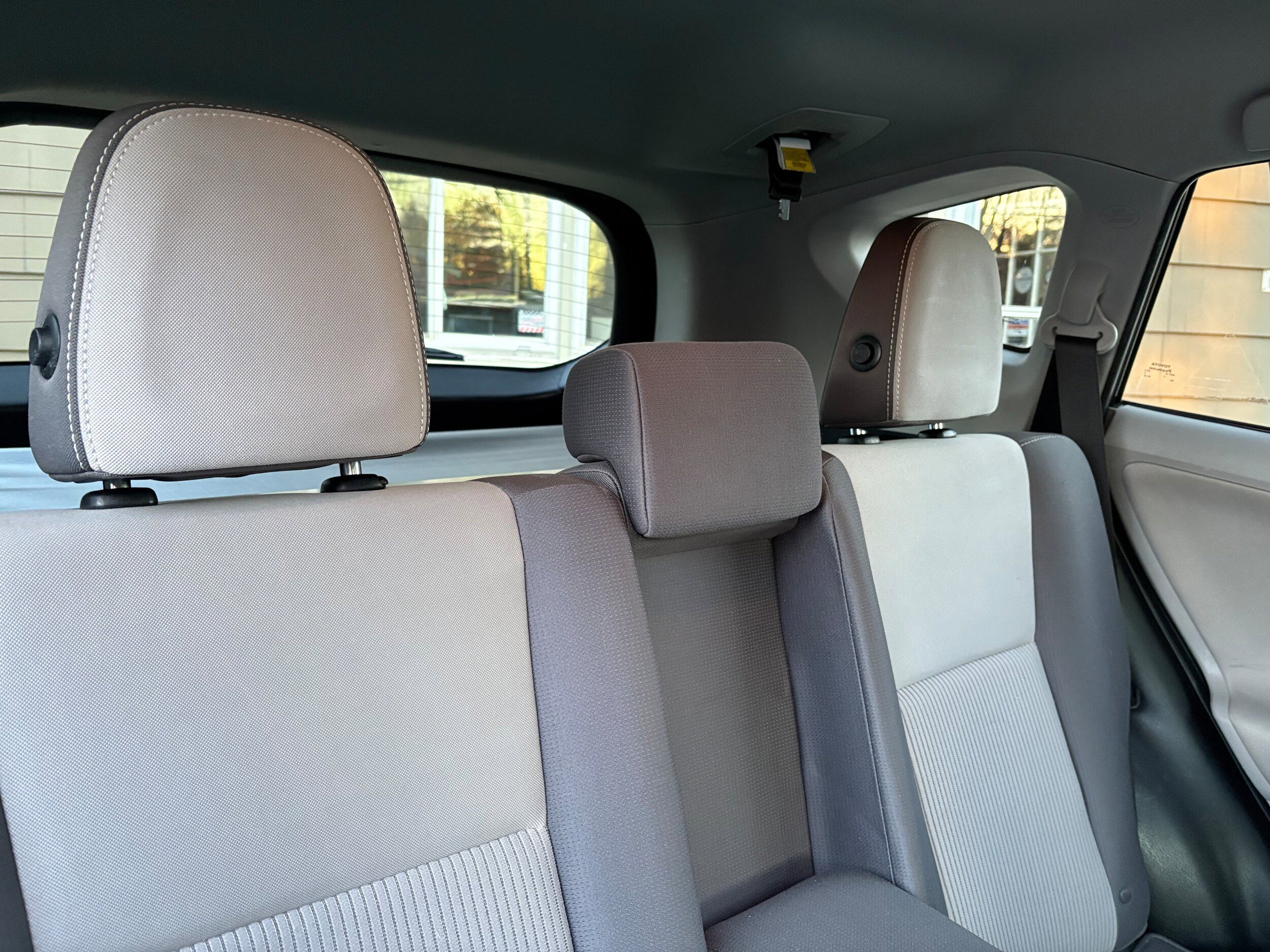 Used 2013 Toyota RAV4 XLE AWD/4WD image 27
