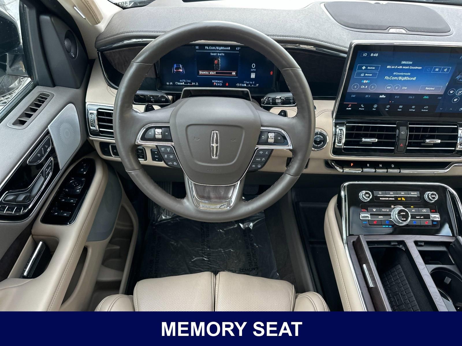 Used 2024 Lincoln Navigator L Reserve AWD/4WD image 17