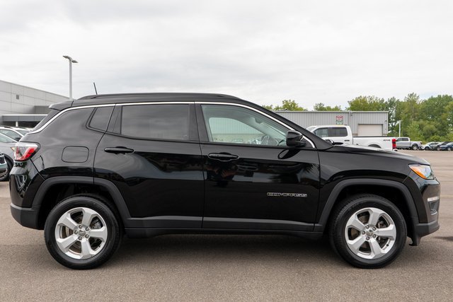 Used 2019 Jeep Compass Latitude AWD/4WD image 5