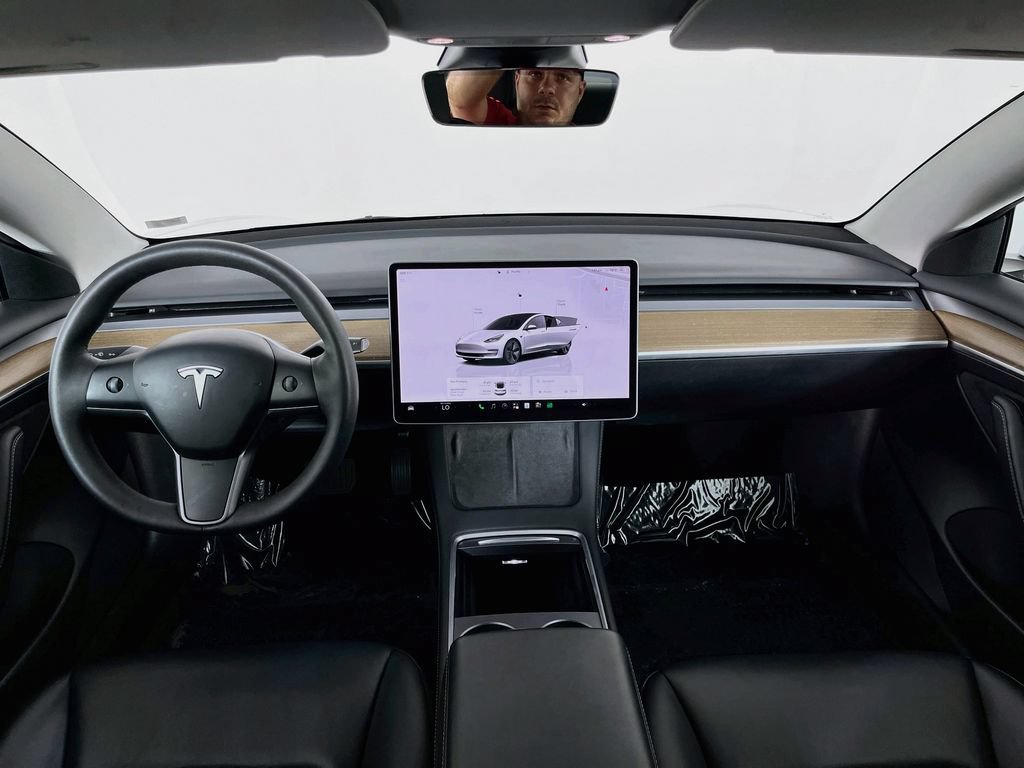 Used 2023 Tesla Model 3 Standard Range RWD image 12