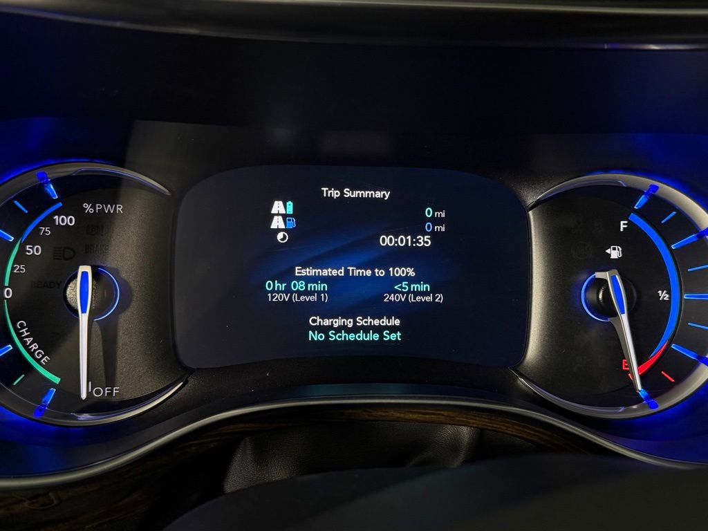 Used 2023 Chrysler Pacifica Pinnacle image 17