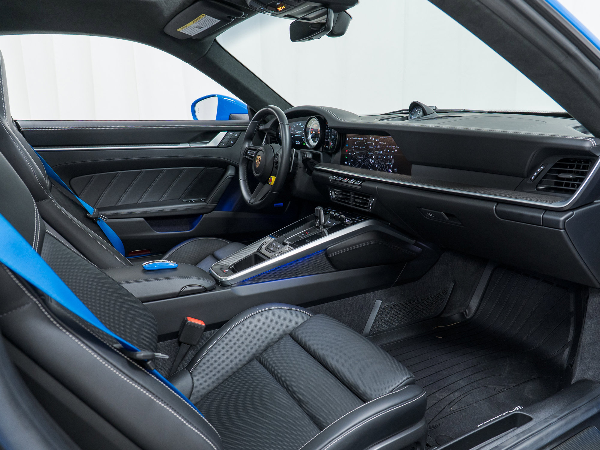 Certified 2023 Porsche 911 Turbo image 27