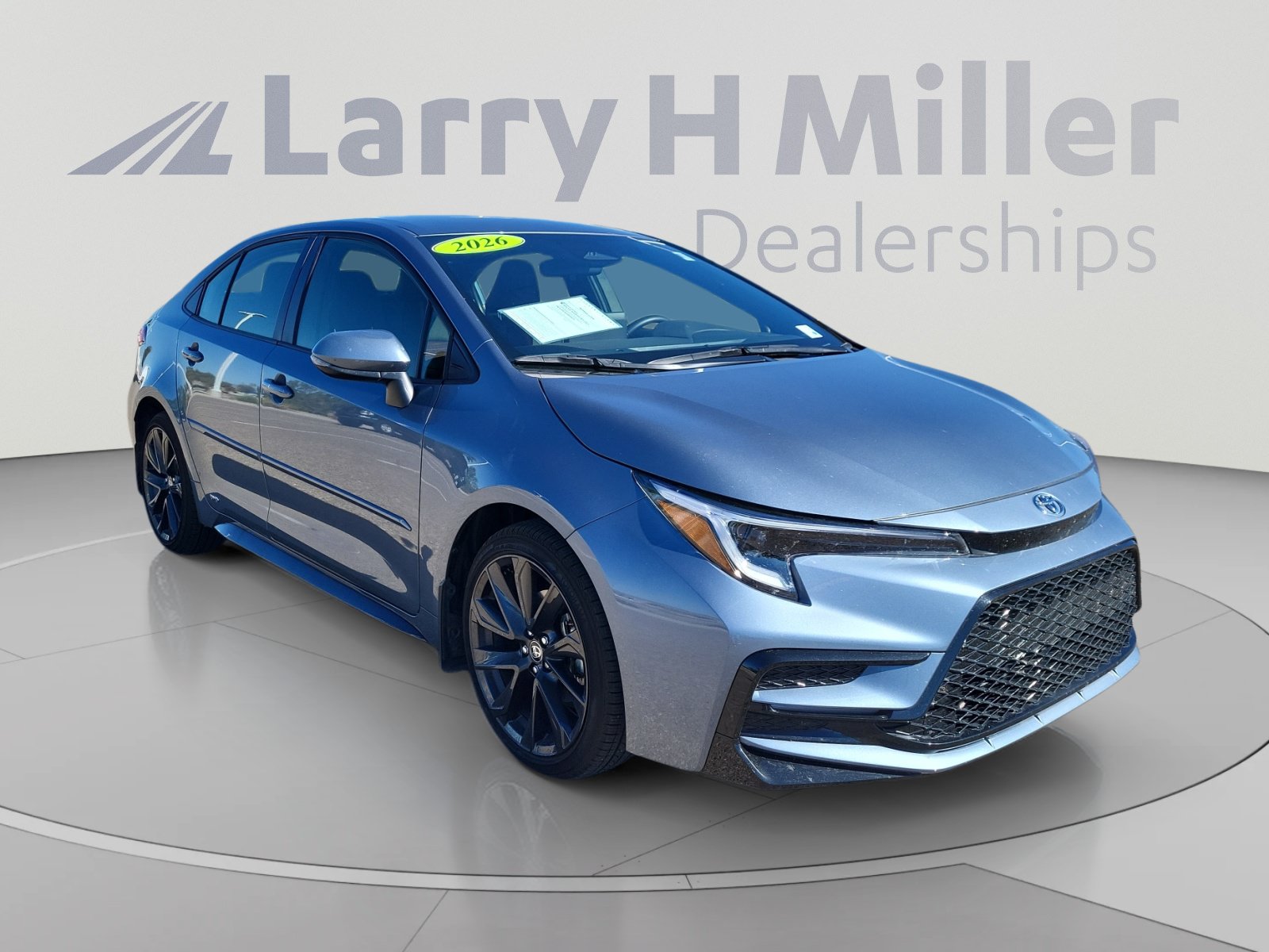 Used 2026 Toyota Corolla SE w/ SE Premium Package AWD/4WD image 3