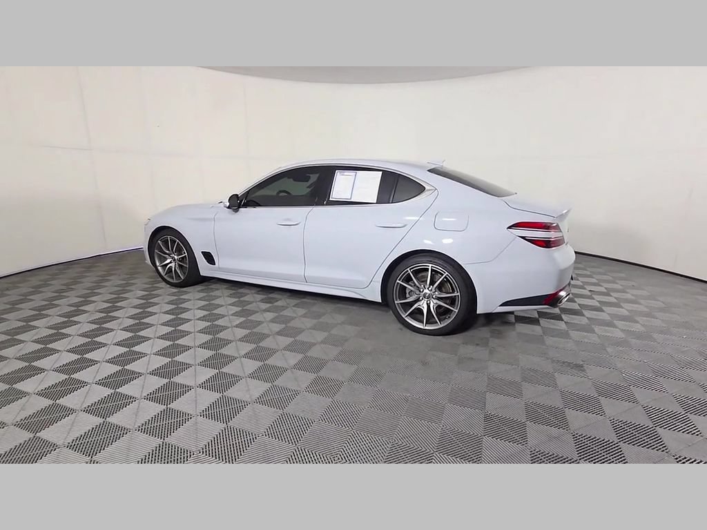 Used 2022 Genesis G70 3.3T RWD image 46