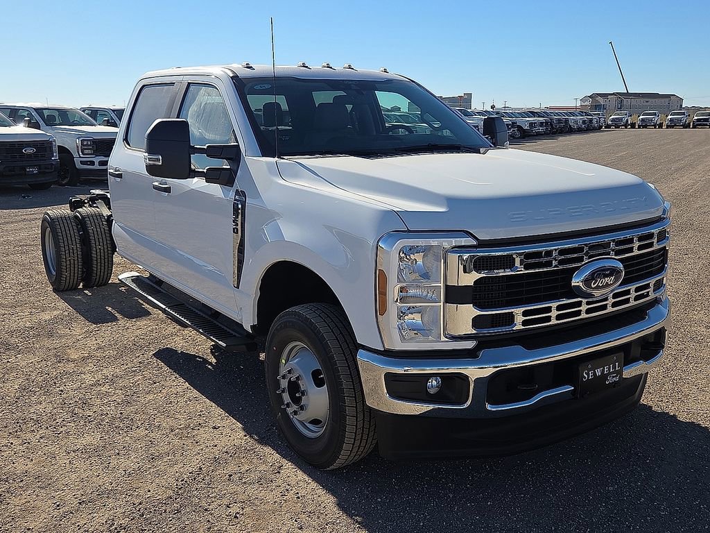 New 2026 Ford F350 XL w/ XL Chrome Package image 5