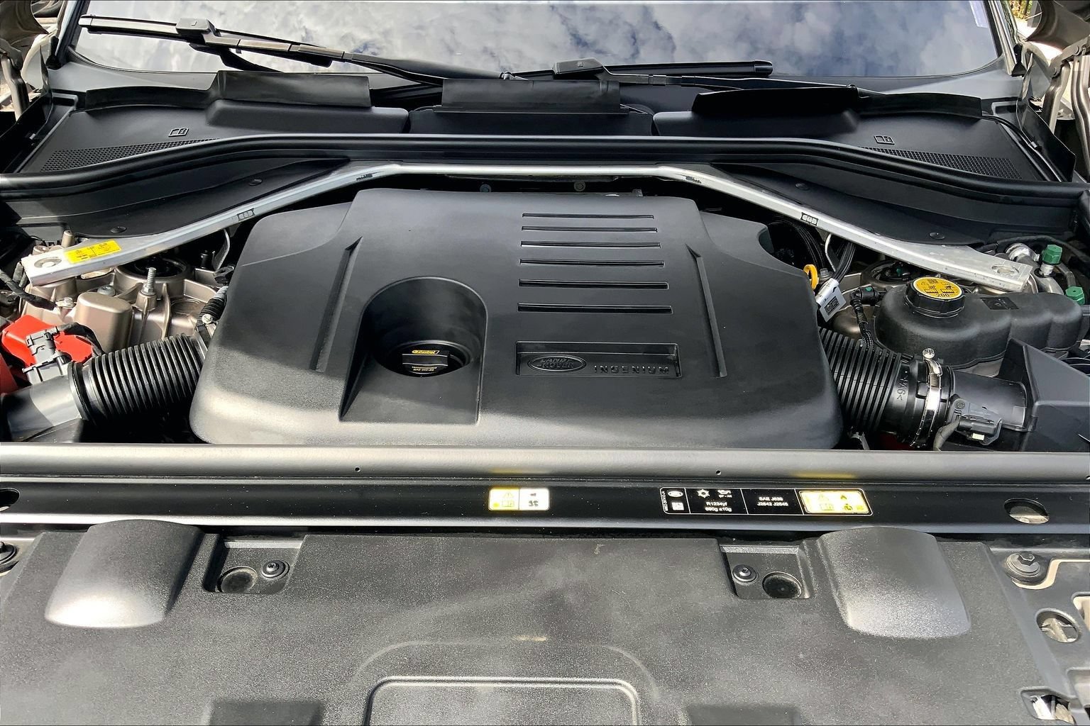 Certified 2023 Land Rover Range Rover Sport SE AWD/4WD image 29