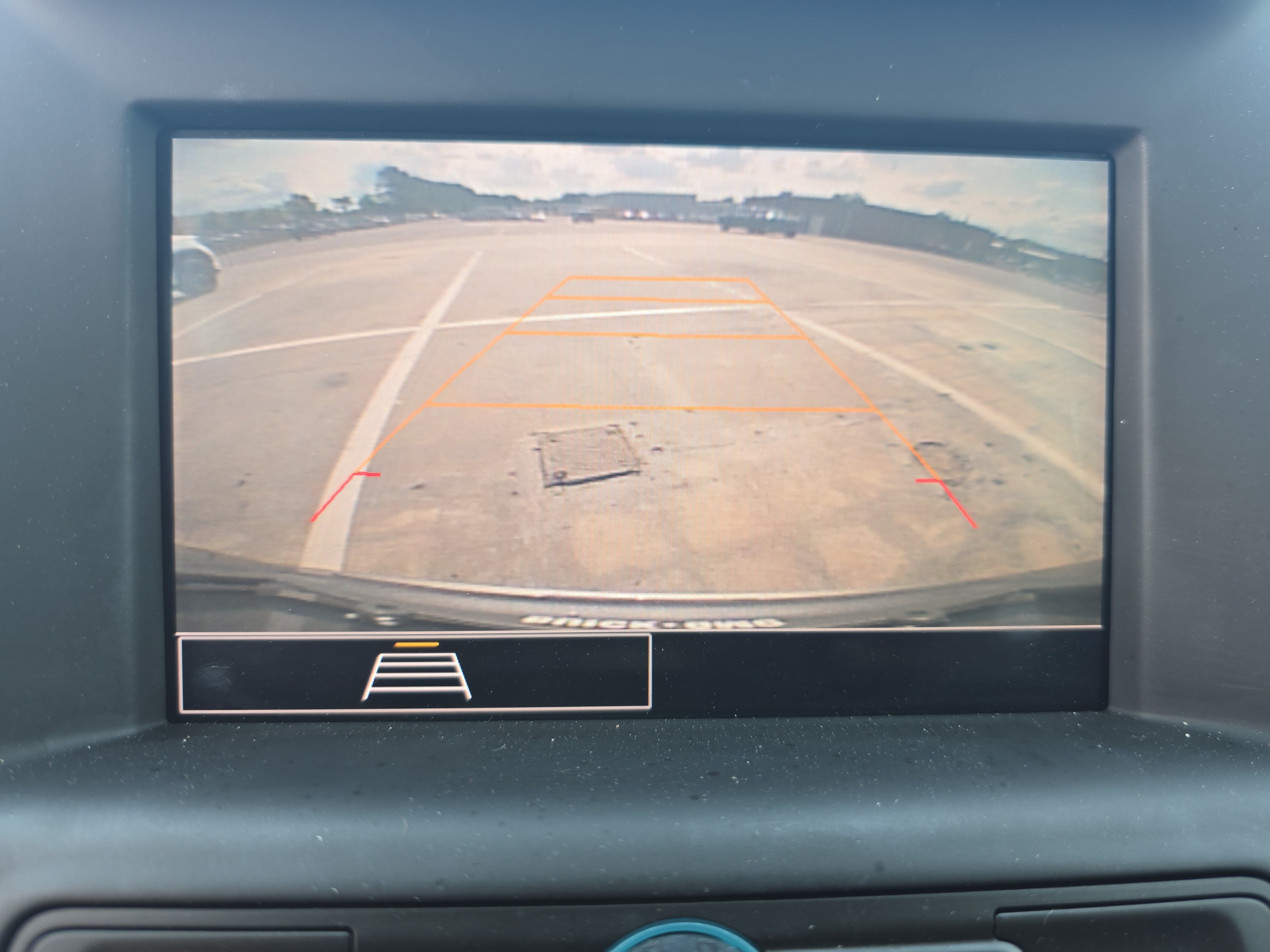 Used 2023 GMC Terrain SLE FWD image 22