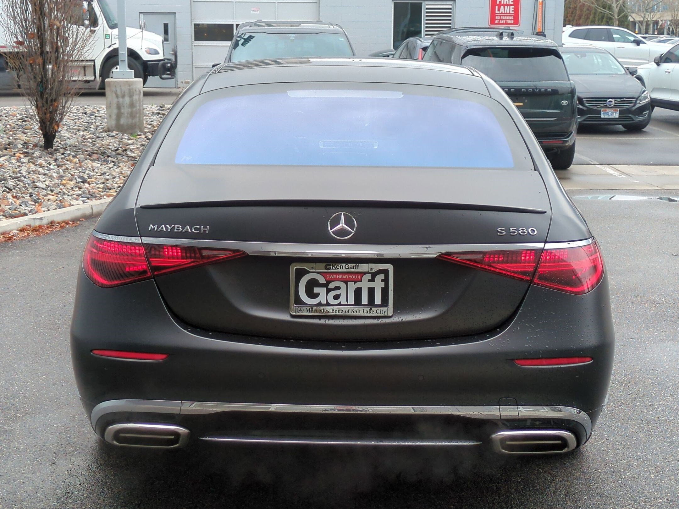 Used 2025 Mercedes-Benz Maybach S 580 4MATIC image 4