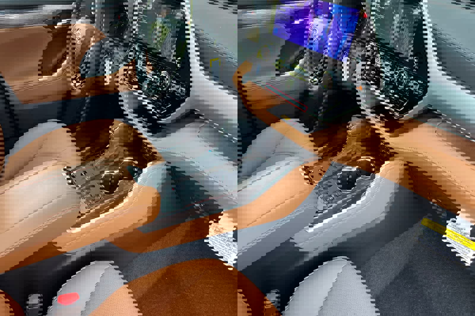 New 2026 Toyota Highlander Platinum image 16