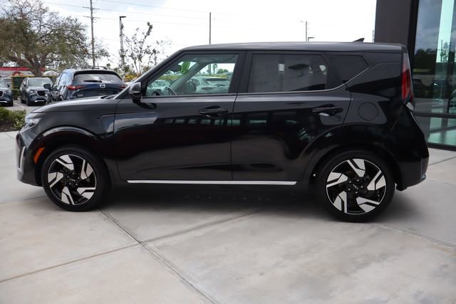 Used 2023 Kia Soul GT-Line image 7