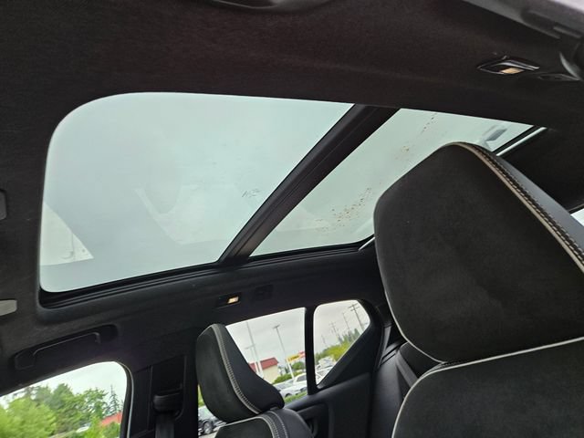 Certified 2023 Volvo XC40 Recharge Plus w/ Protection Package Premier AWD/4WD image 20