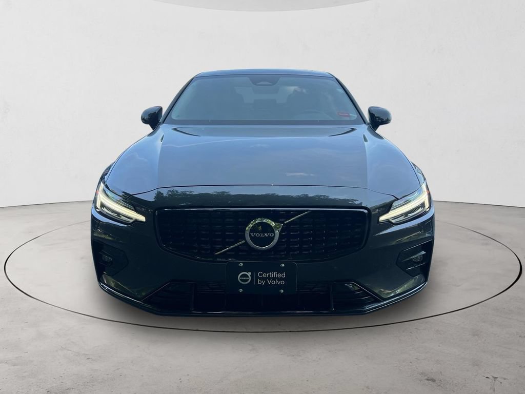 Certified 2025 Volvo S60 B5 Core AWD/4WD image 8