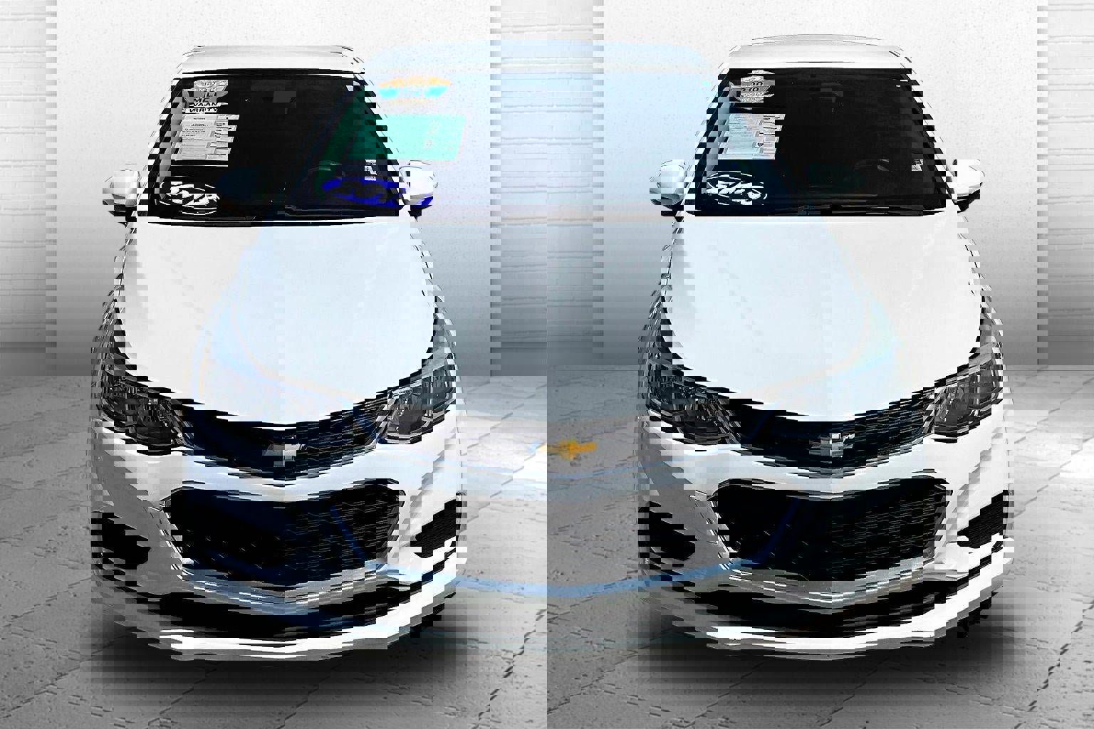 Used 2018 Chevrolet Cruze LS w/ LS Fleet Convenience Package image 2